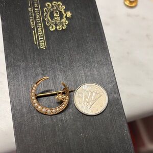antique 14k Gold and Pearl Crescent Brooch